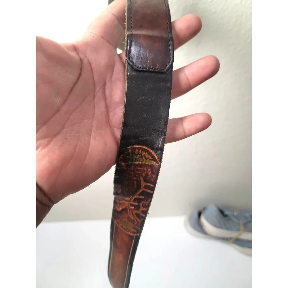 Vintage Leather Belt With Deer Design & Buckle Size‎ 36